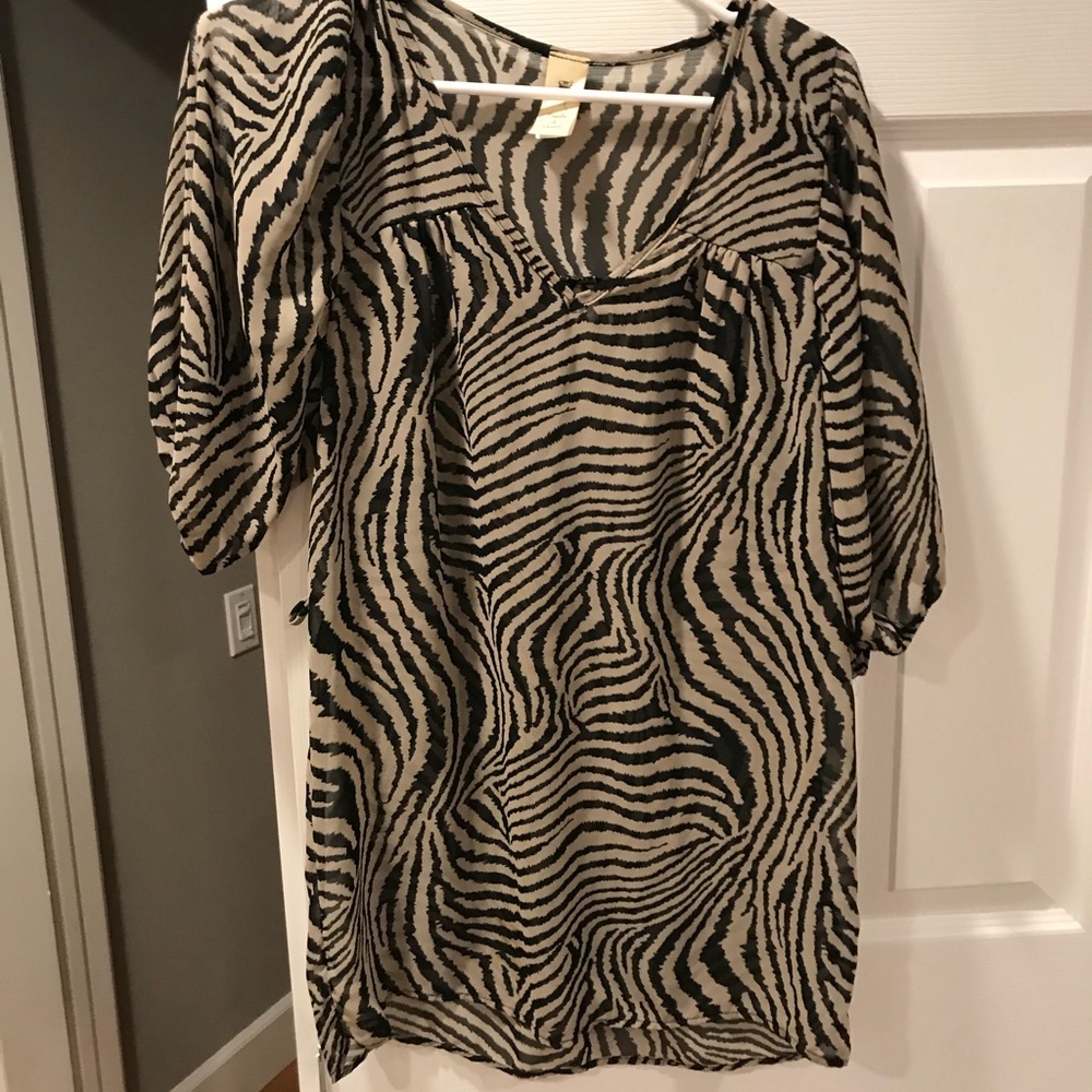 Zebra stripped blouse